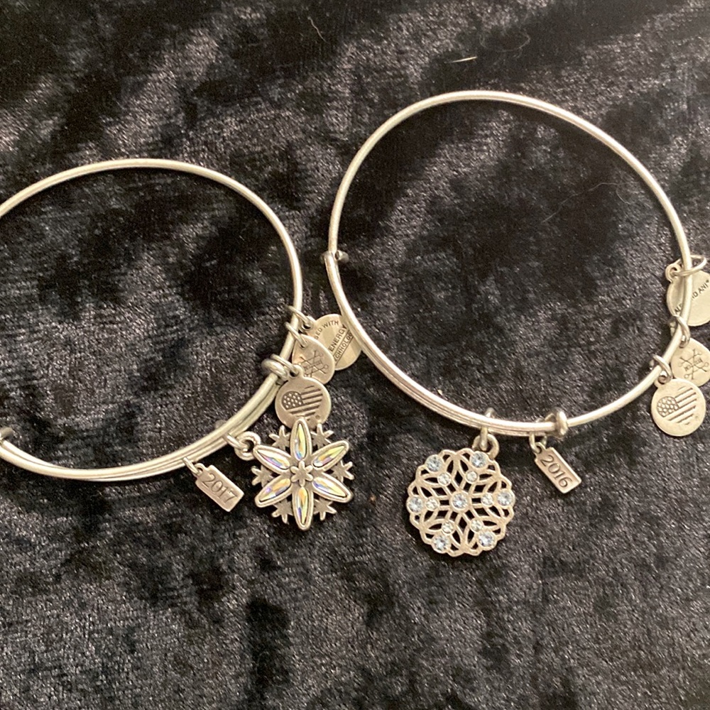 Alex and Ani silver snowflake bangle bracelet